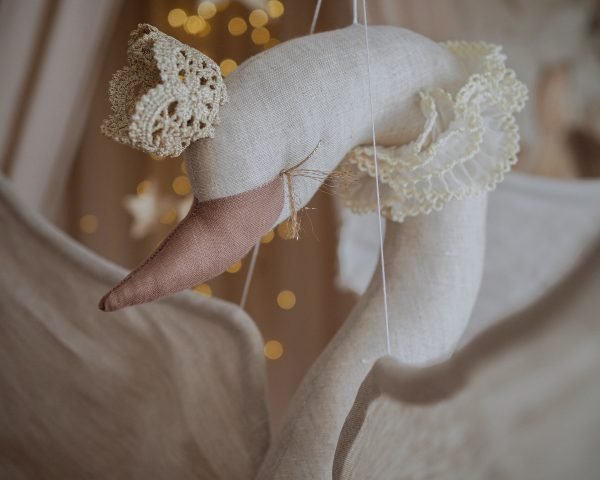 Swan, Linen & Lace- Beige - Image 2