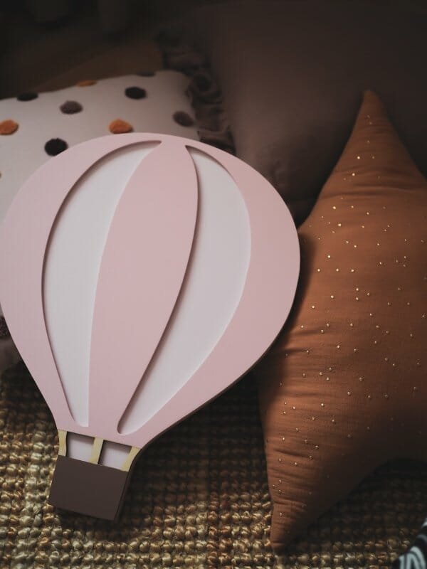 Hölzerne Heißluftballon-Lampe - Rosa