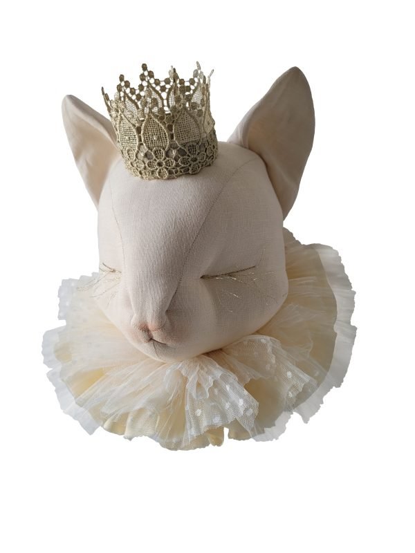 Cat-Light Beige-with crown ' Mia'